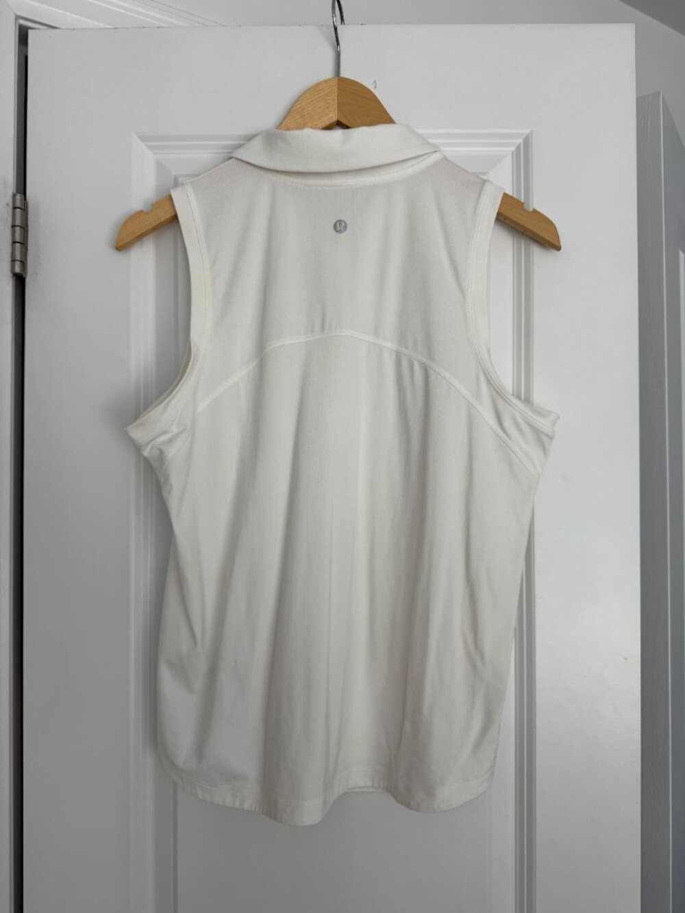Lululemon Quick-Drying Sleeveless Polo Shirt, Size 10 - Picture 6 of 6